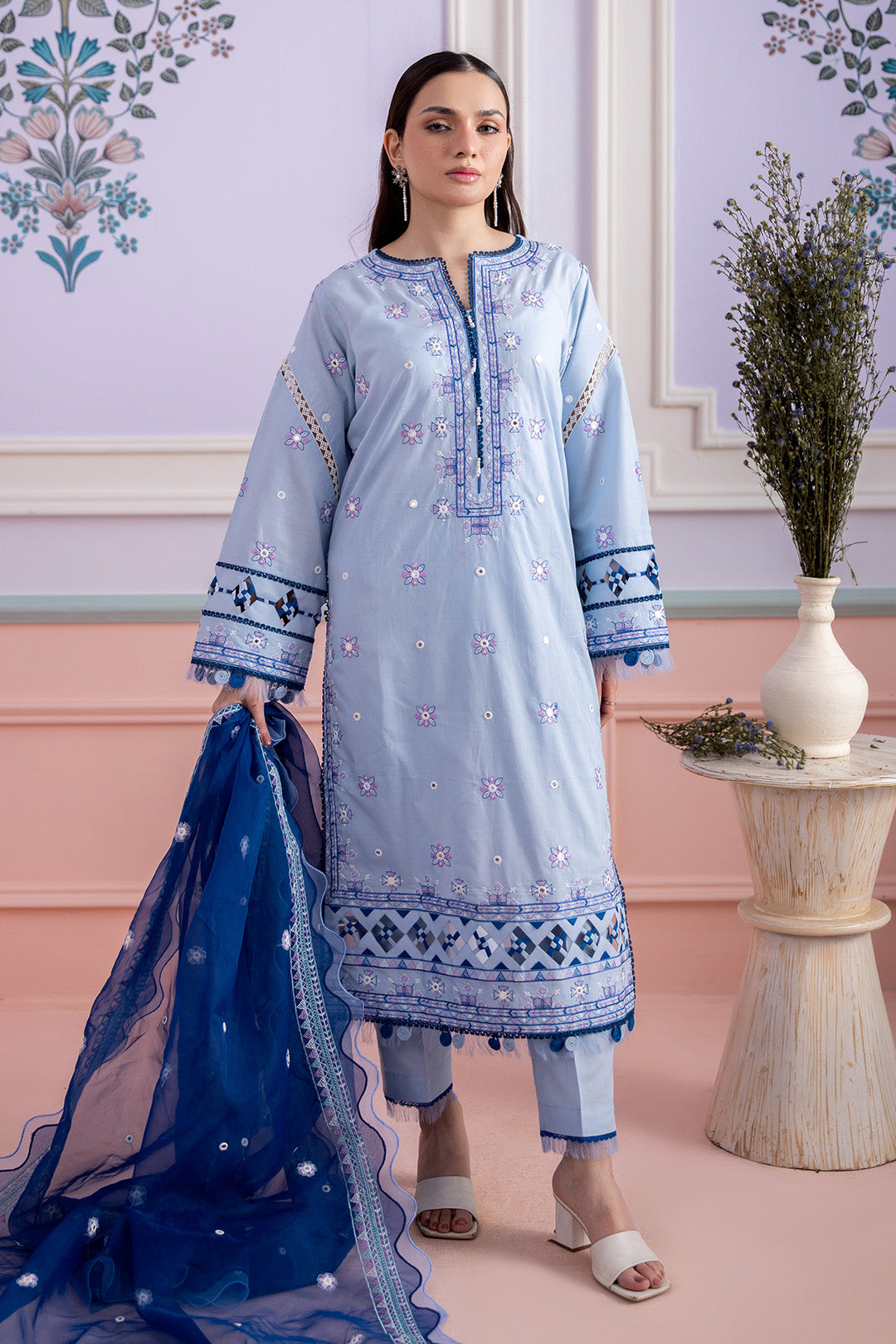 Embroidered Shirt Shalwar Dupatta - 0618