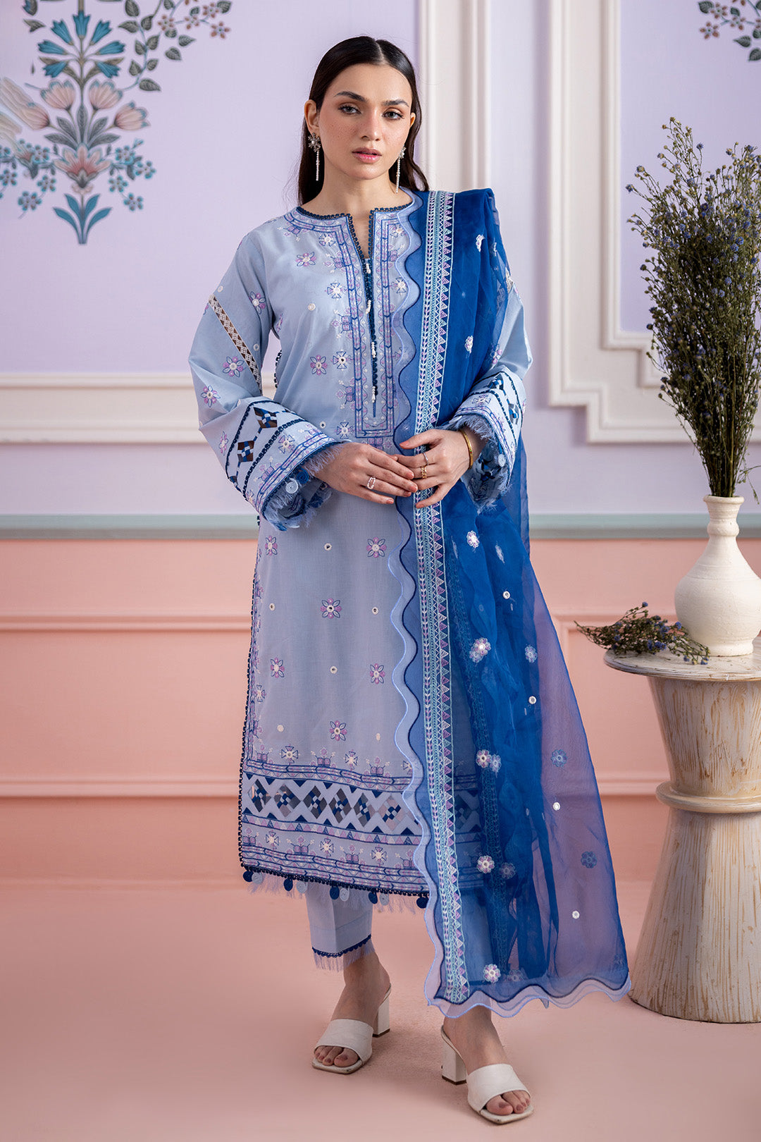 Embroidered Shirt Shalwar Dupatta - 0618