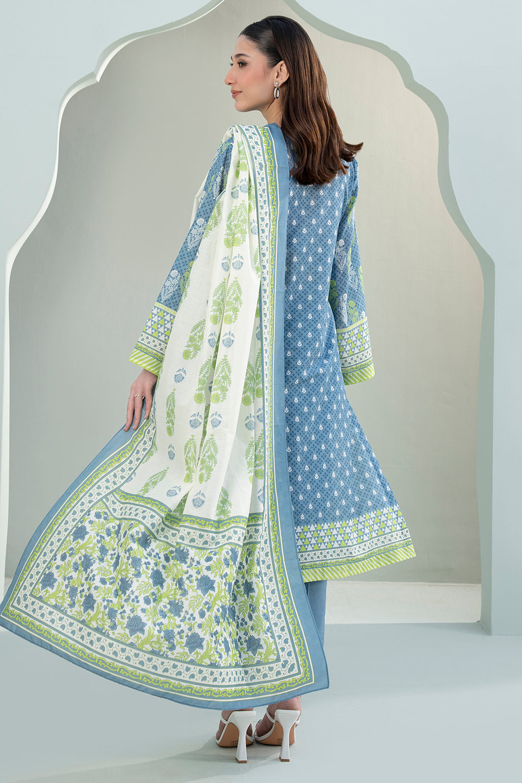 Embroidered Shirt Shalwar Dupatta - 0679