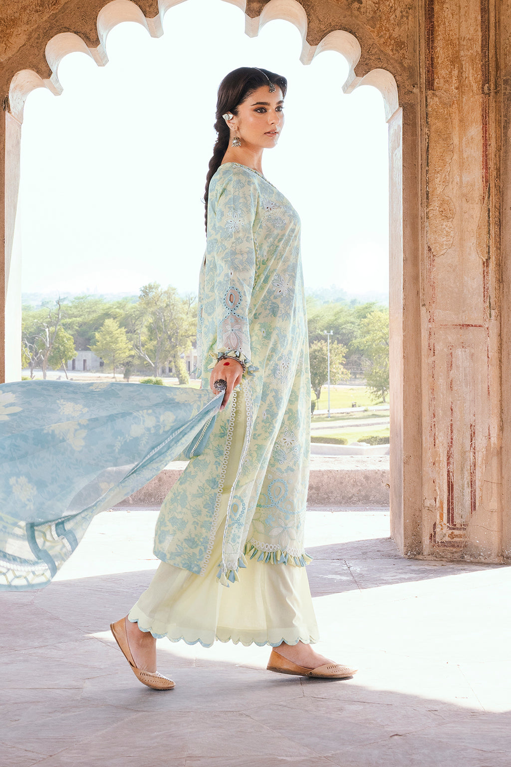 Embroidered Shirt Shalwar Dupatta - 0809