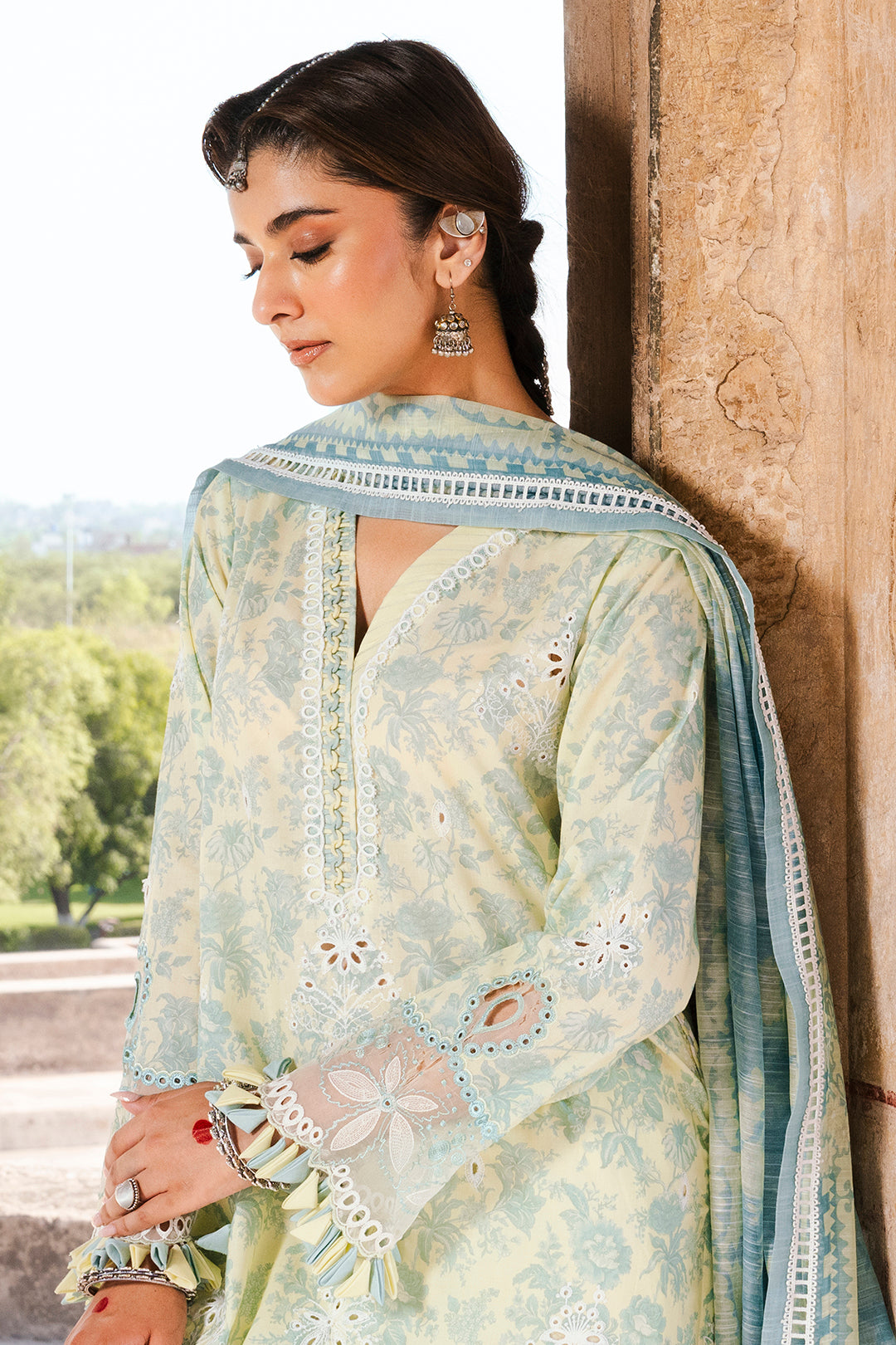 Embroidered Shirt Shalwar Dupatta - 0809