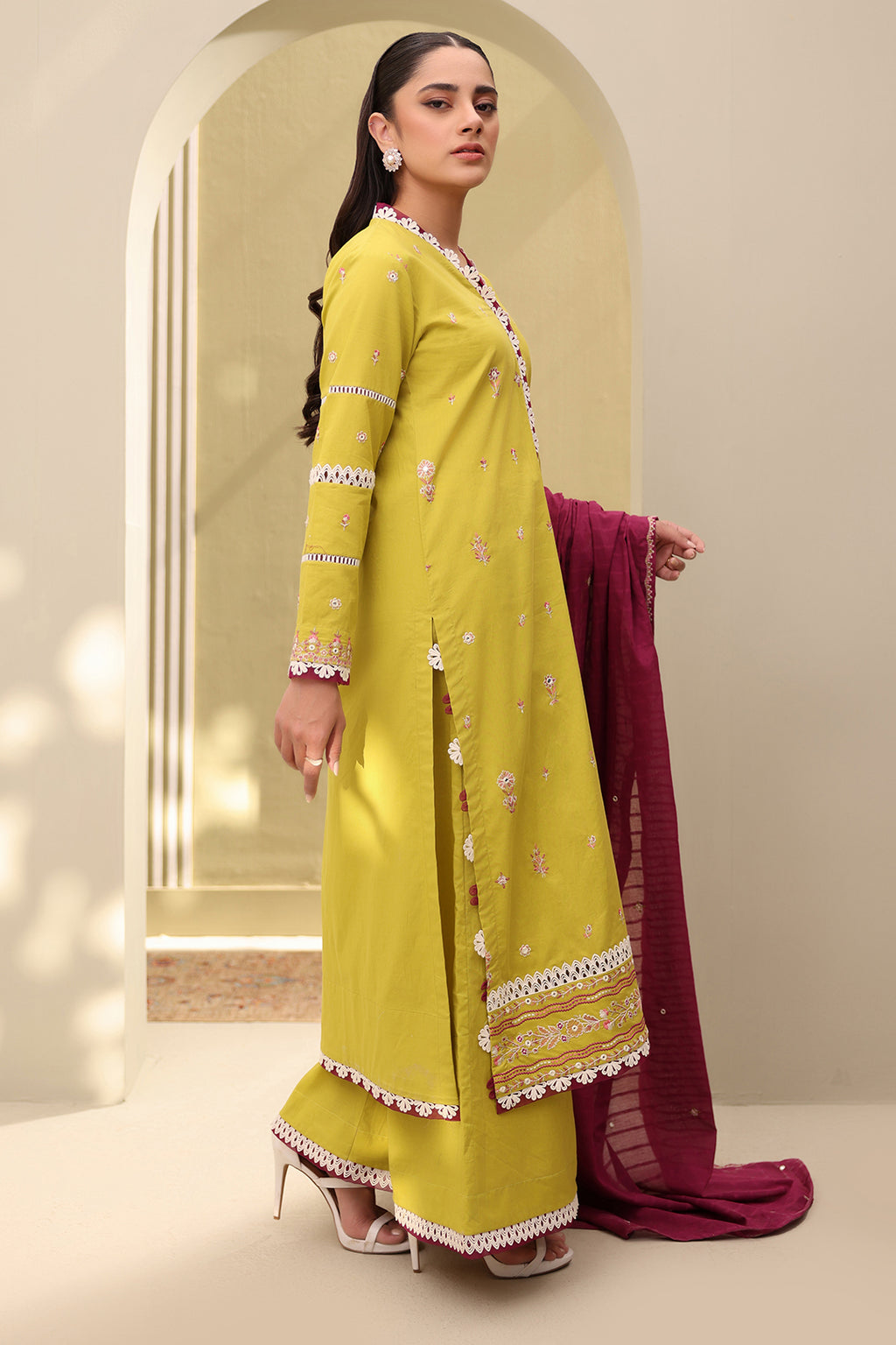 Embroidered Shirt Shalwar Dupatta - 0819