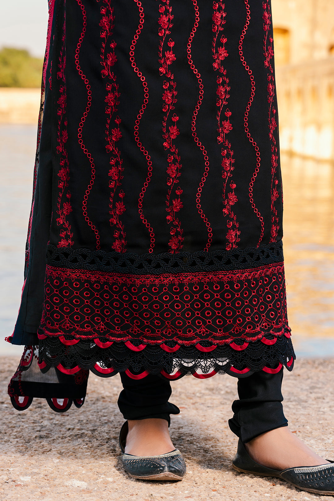 Embroidered Shirt Shalwar Dupatta - 0822