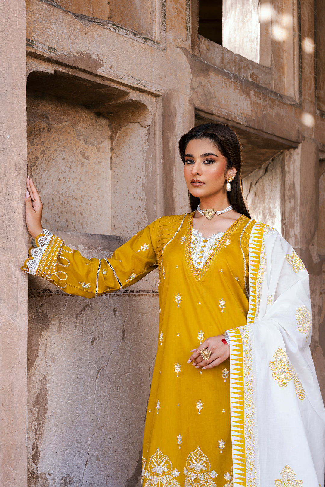 Embroidered Shirt Shalwar Dupatta - 0829