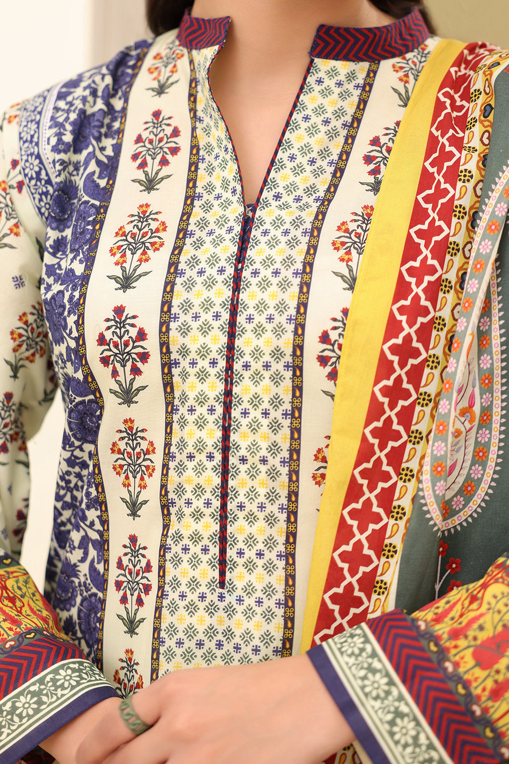 Shirt Shalwar Dupatta - 0318