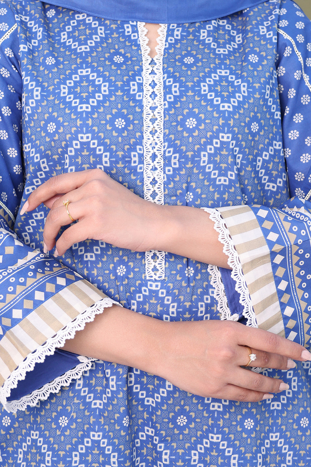 Shirt Shalwar Dupatta - 0389