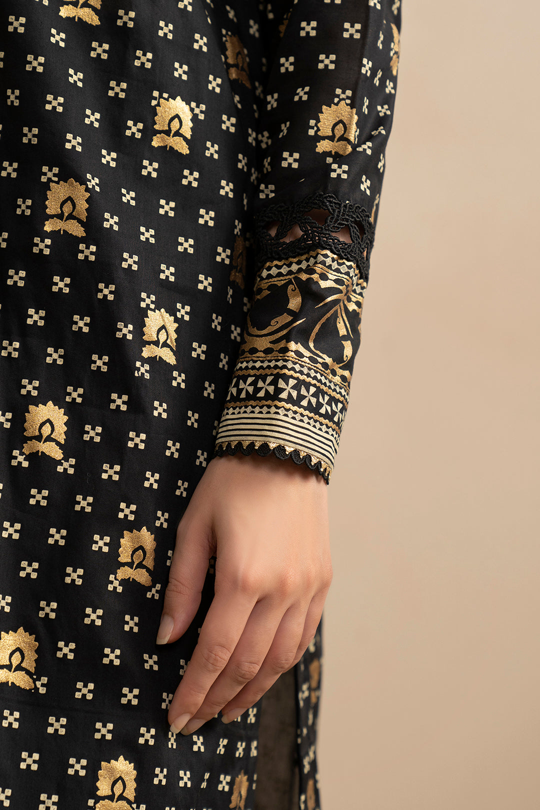 Shirt Shalwar Dupatta - 0395