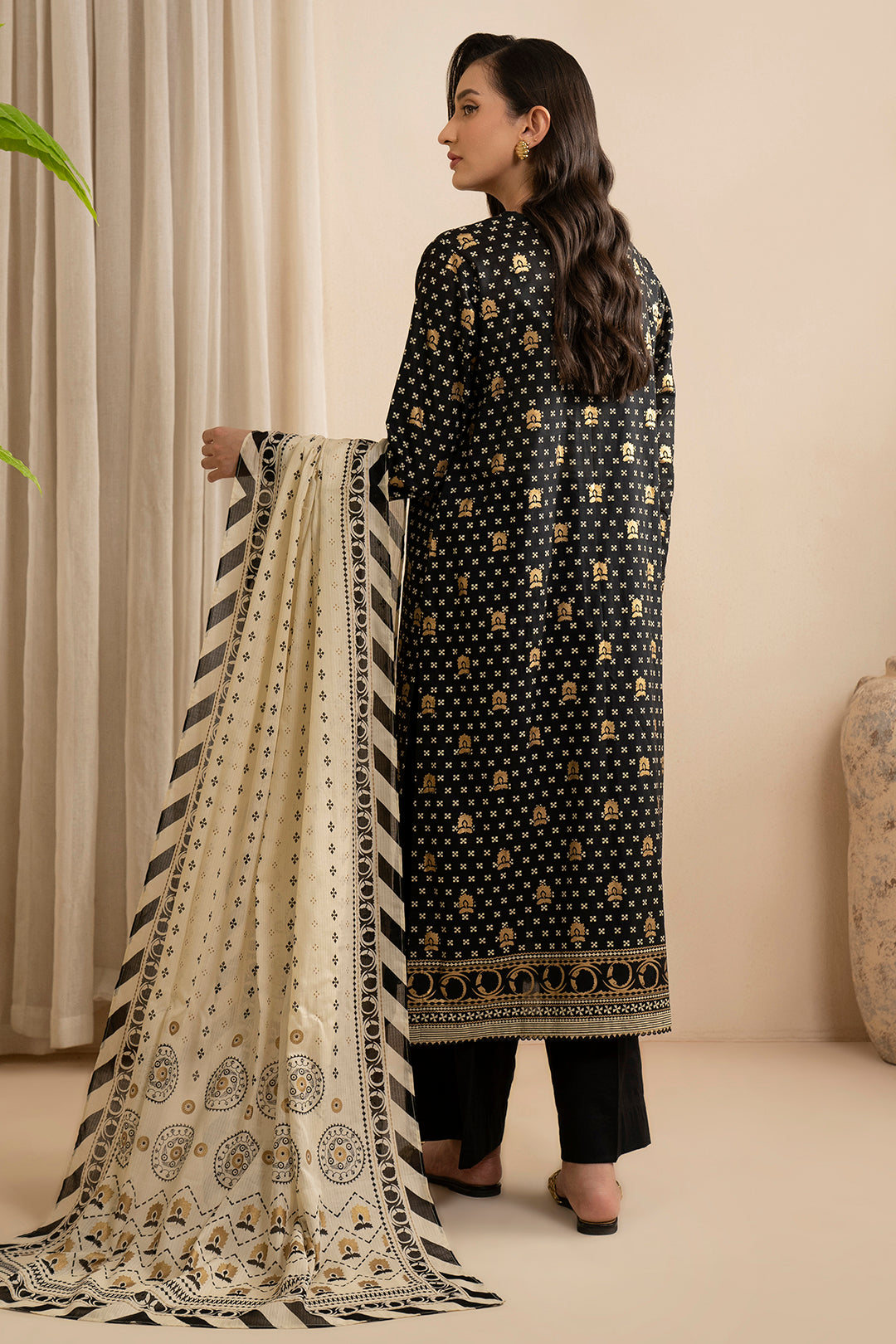 Shirt Shalwar Dupatta - 0395
