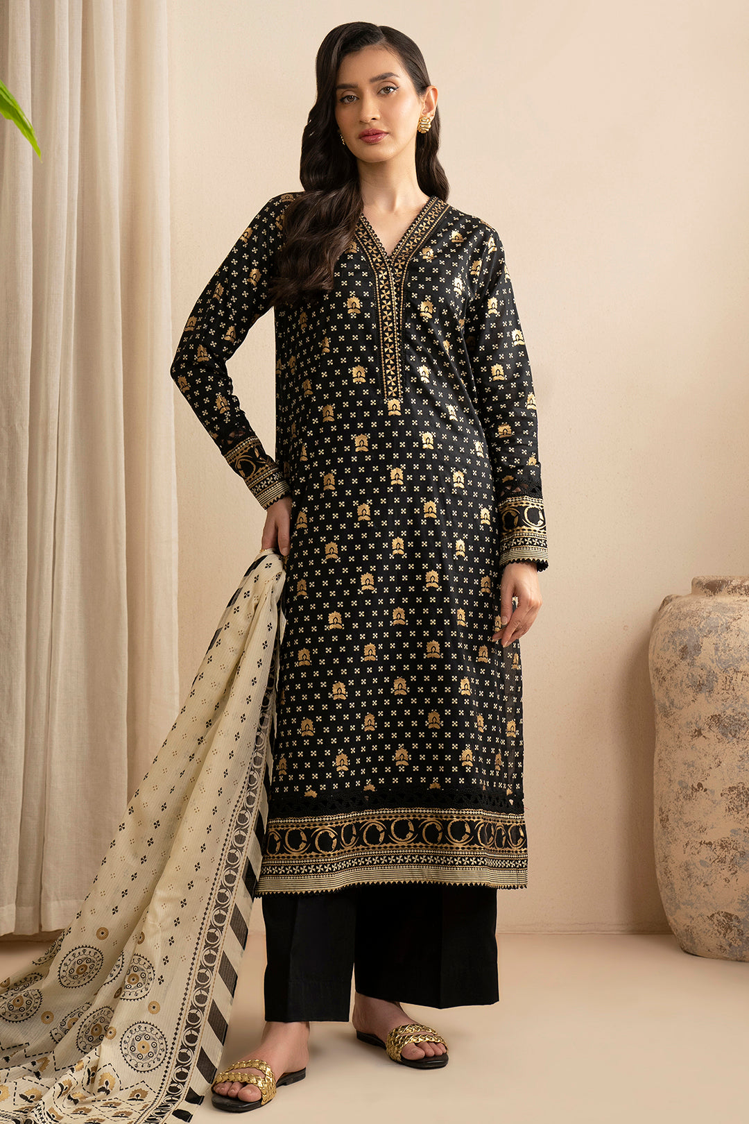 Shirt Shalwar Dupatta - 0395