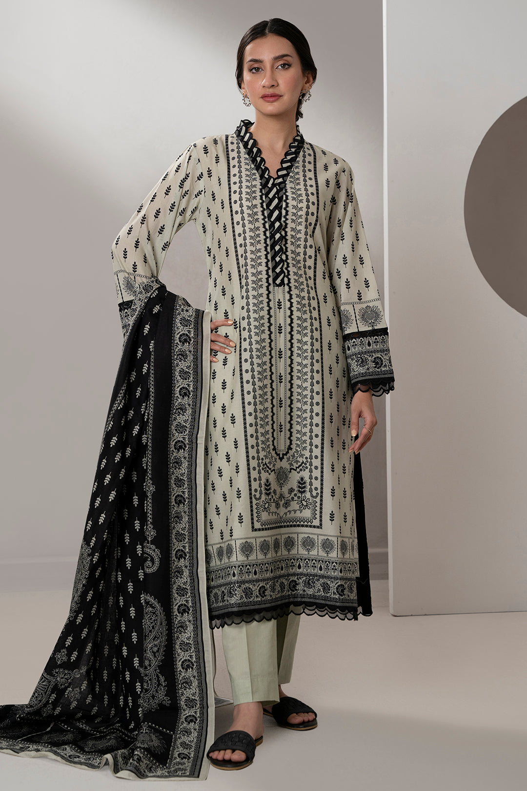 Shirt Shalwar Dupatta - 0669