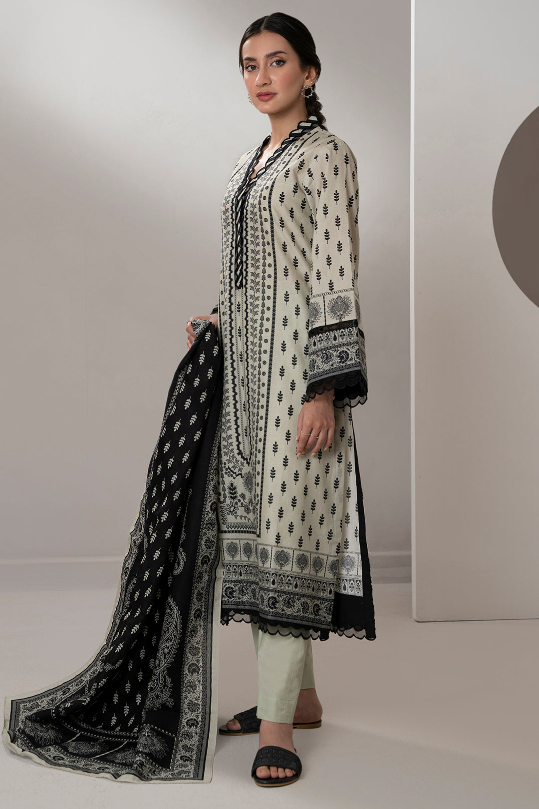 Shirt Shalwar Dupatta - 0669