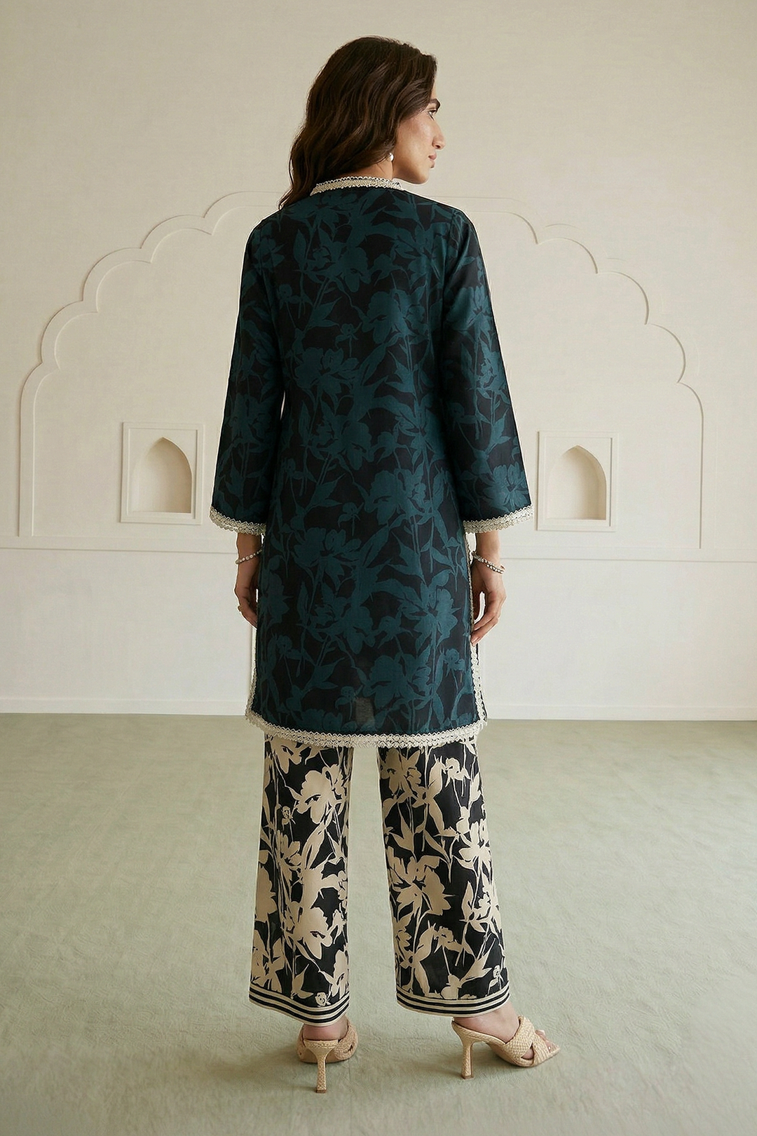 Embroidered Shirt Shalwar - 0671