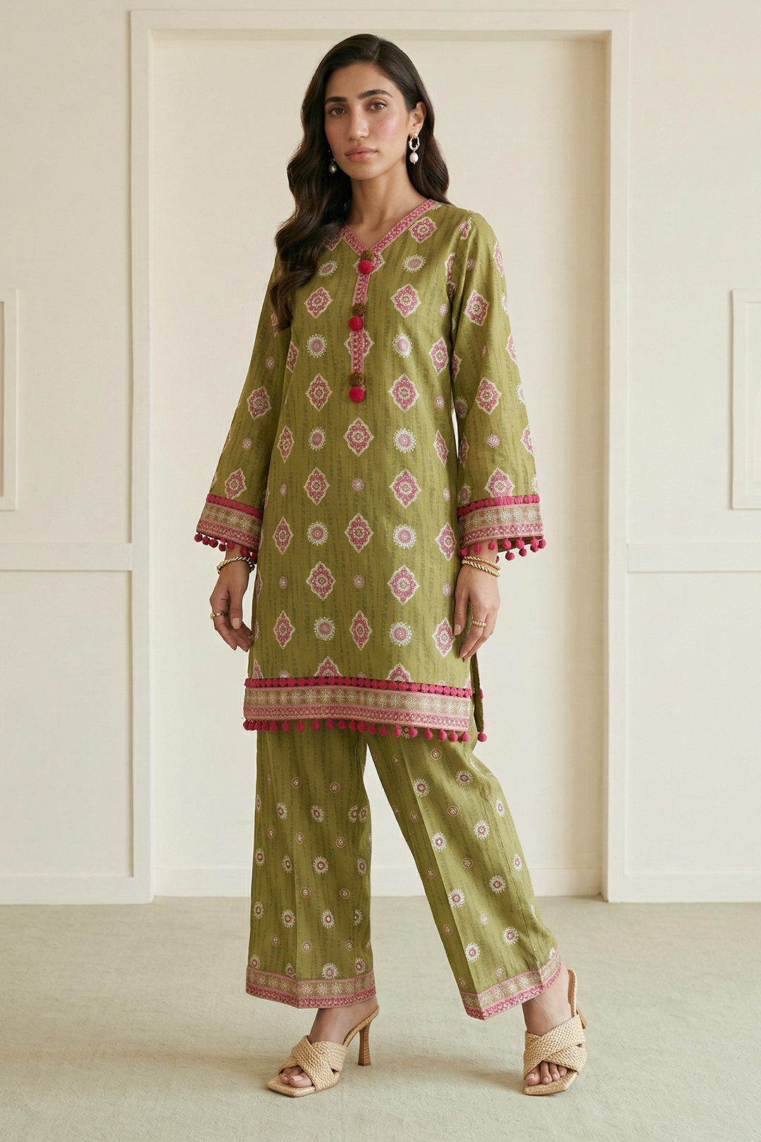 Embroidered Shirt Shalwar - 0673