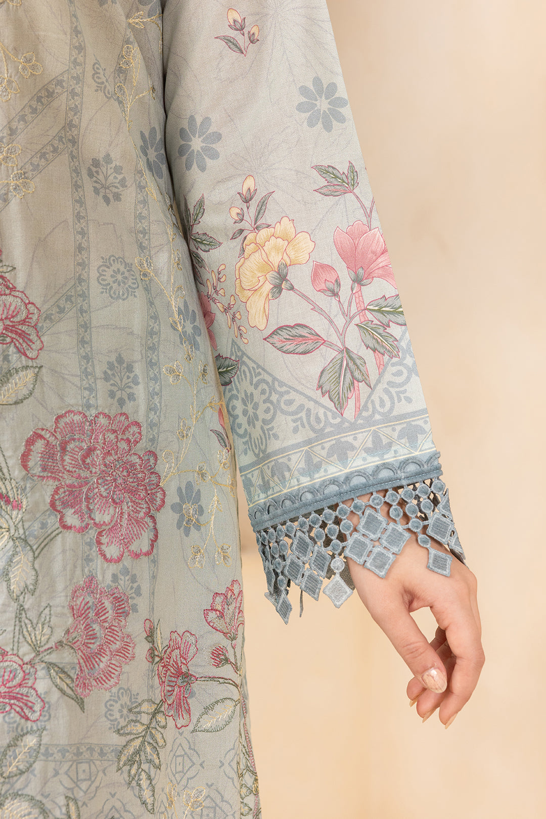 Embroidered Shirt Shalwar Dupatta - 0435