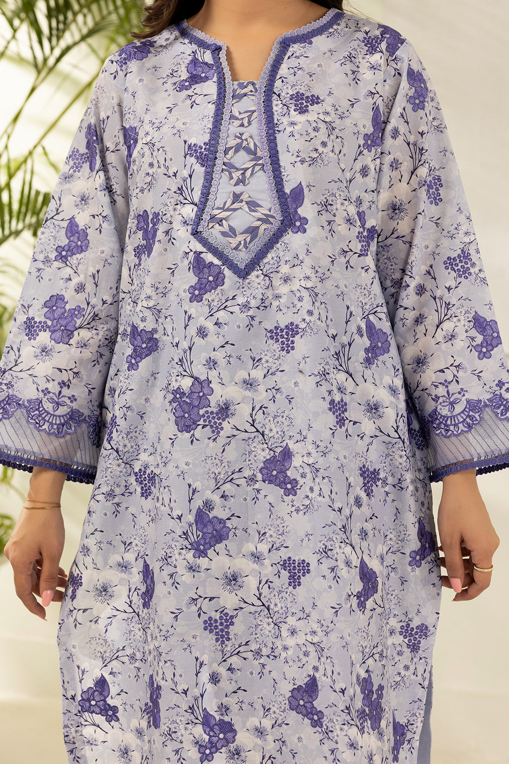 Embroidered Shirt Shalwar Dupatta - 0442