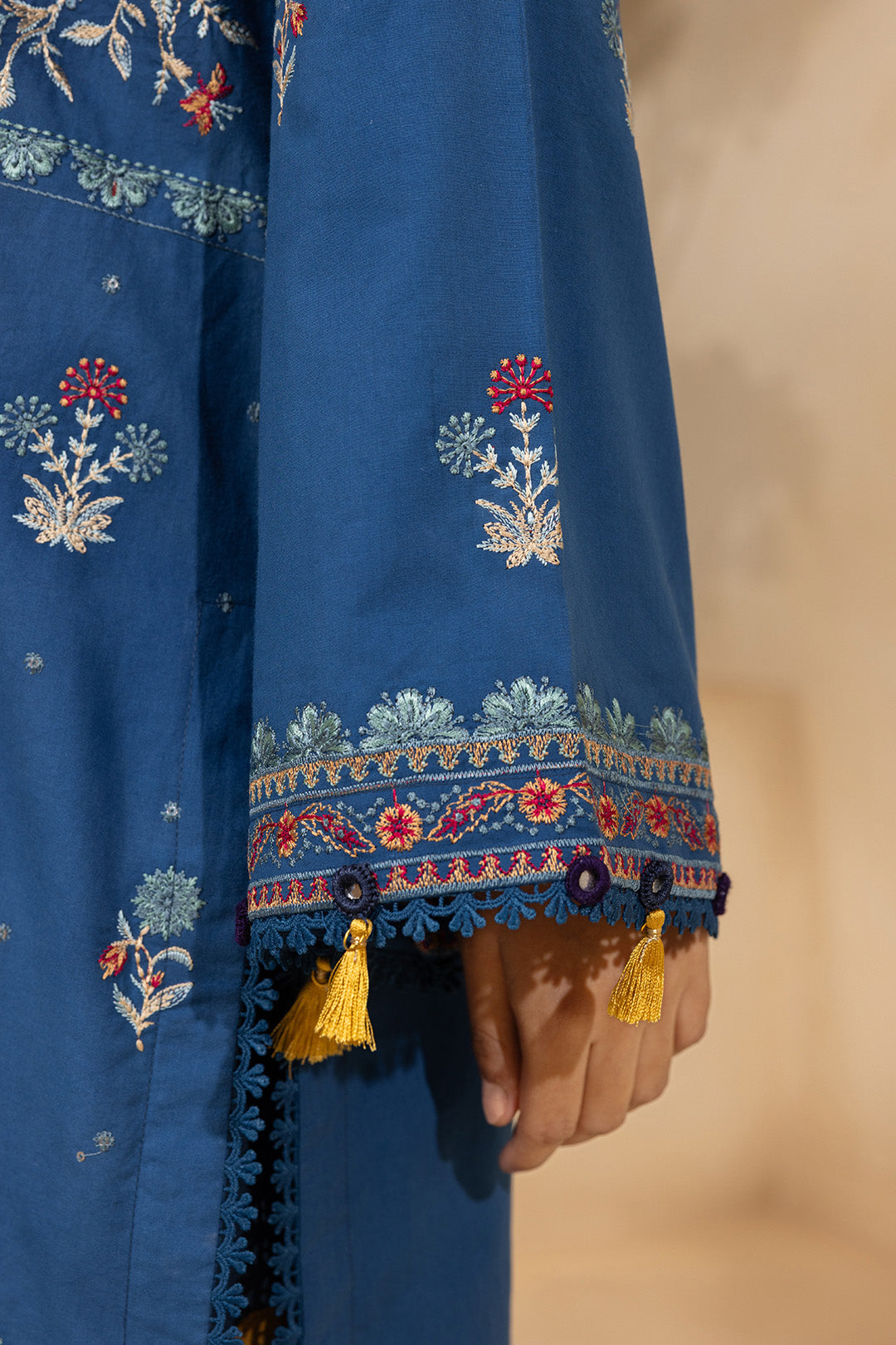 Embroidered Shirt Shalwar Dupatta - 0460