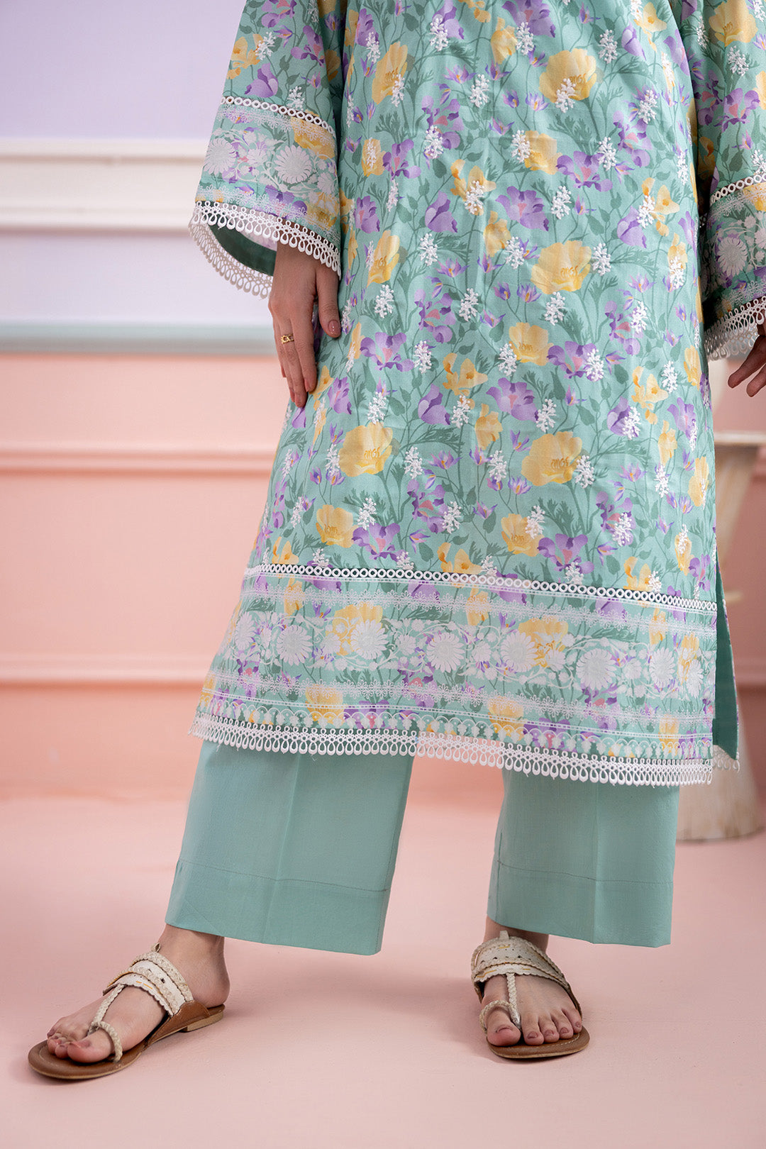 Embroidered Shirt Shalwar Dupatta - 0569