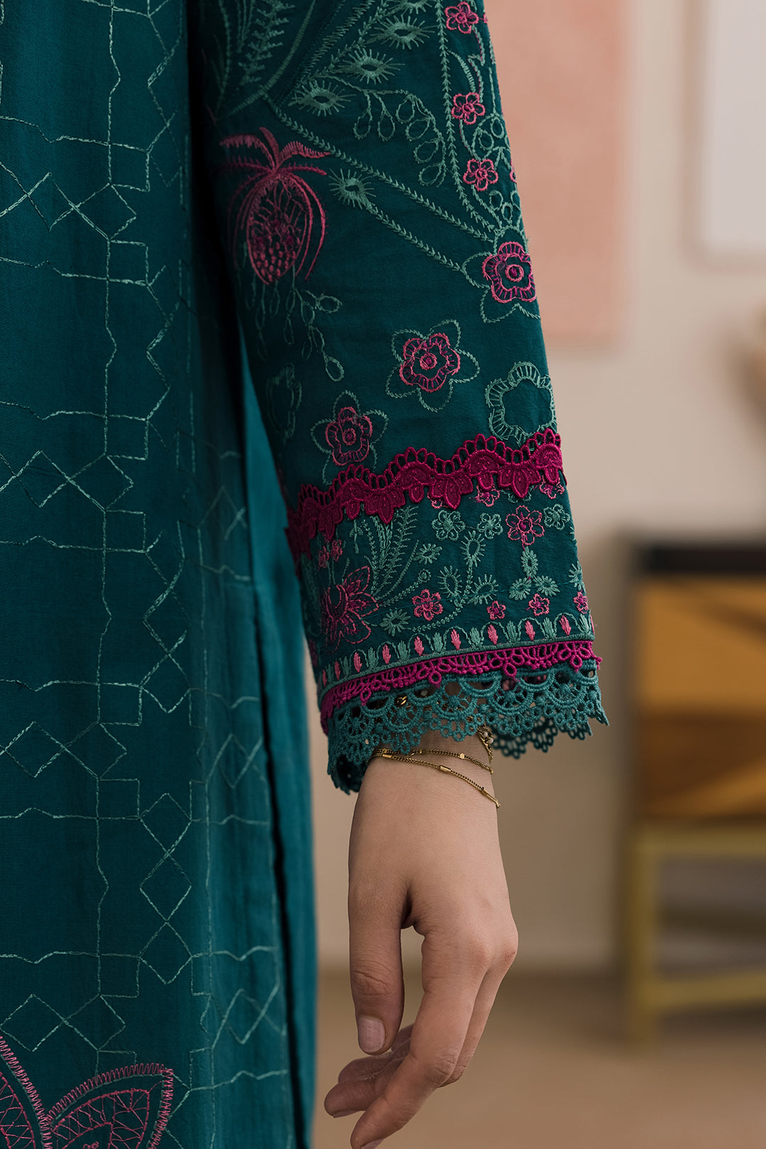 Embroidered Shirt Shalwar Dupatta - 0573