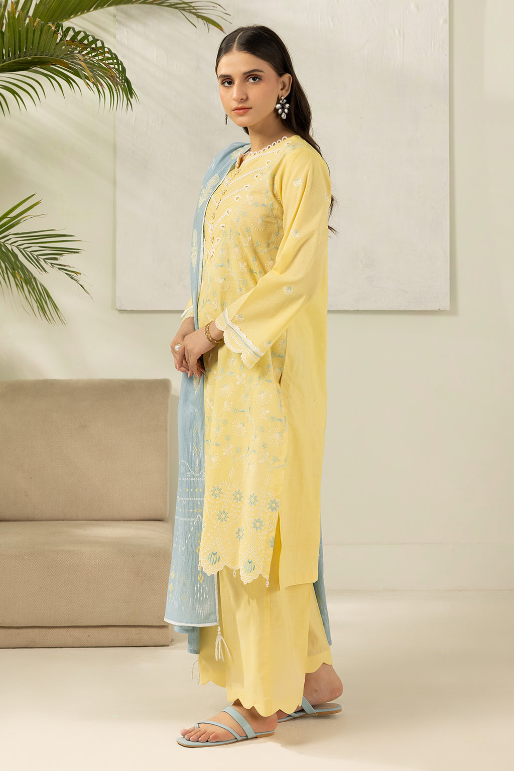 Embroidered Shirt Shalwar Dupatta - 0574