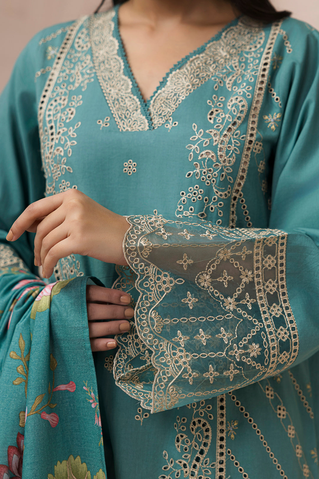 Embroidered Shirt Shalwar Dupatta - 0582
