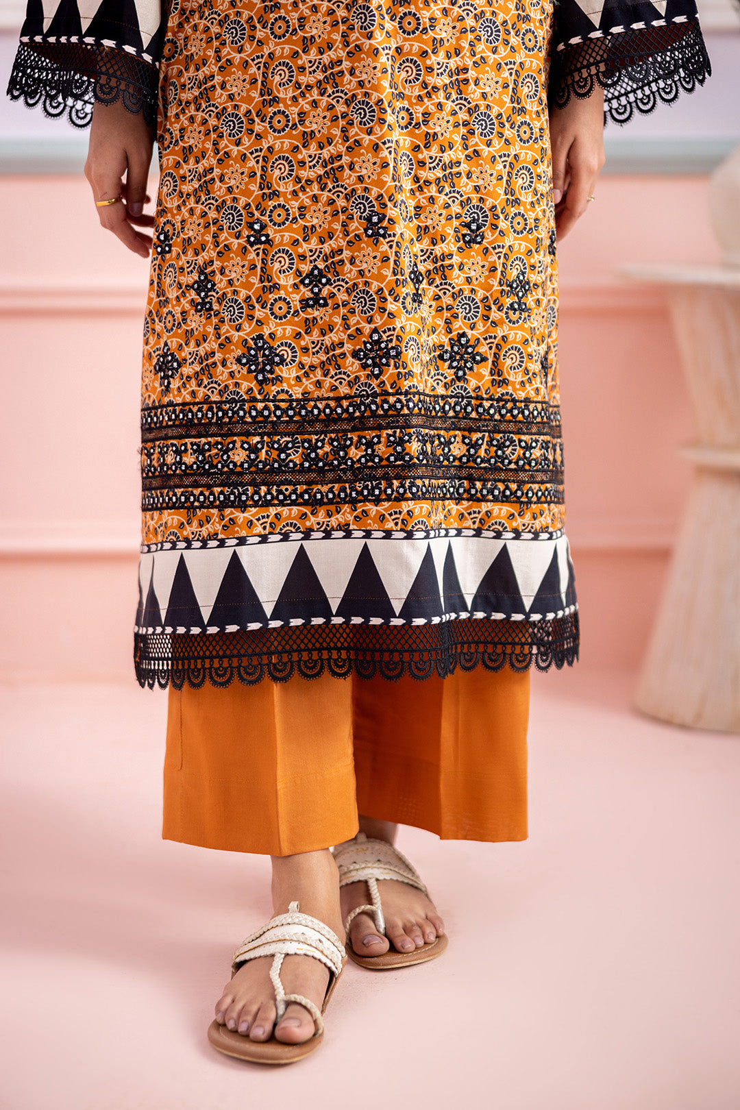 Embroidered Shirt Shalwar Dupatta - 0637