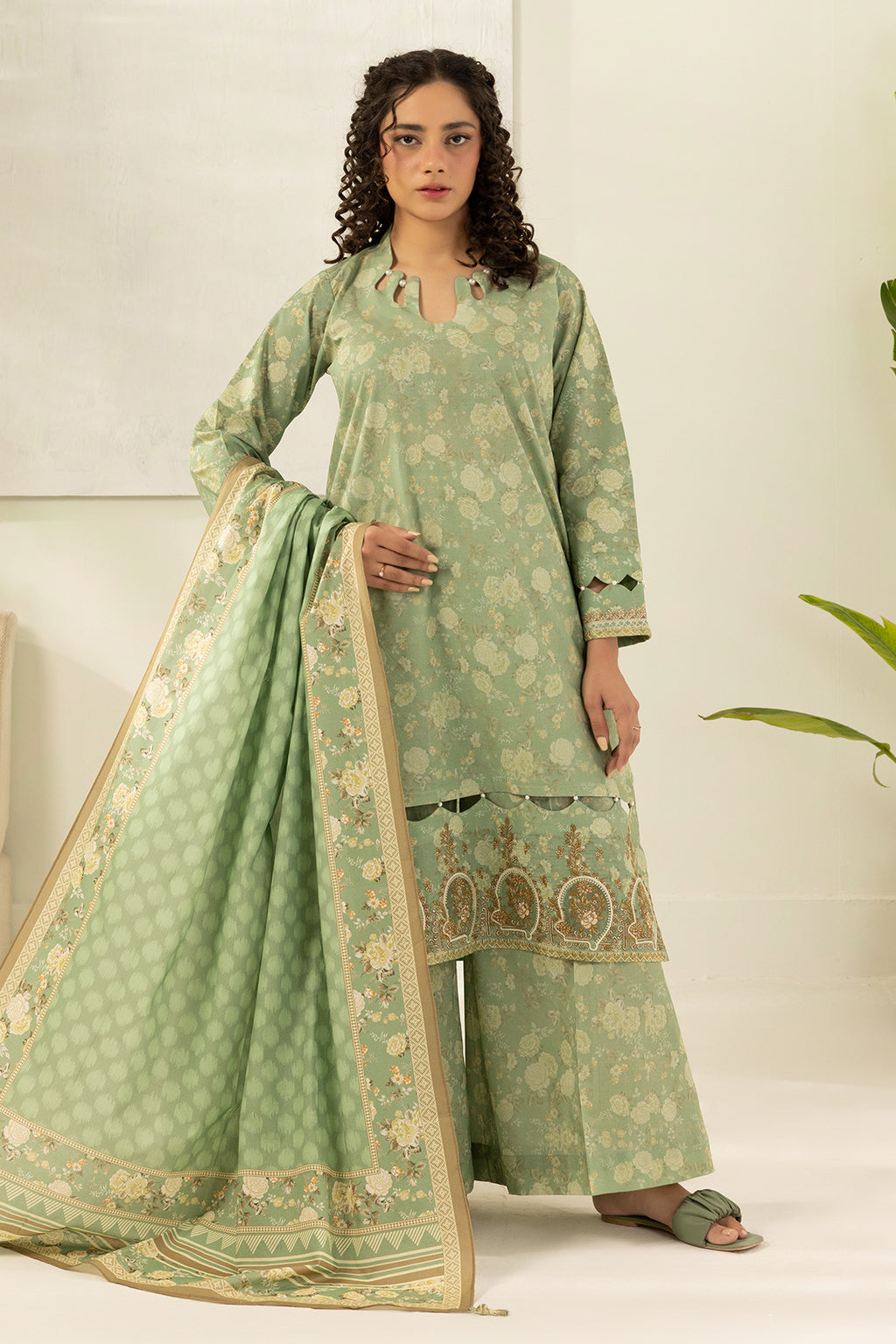 Embroidered Shirt Shalwar Dupatta - 0638
