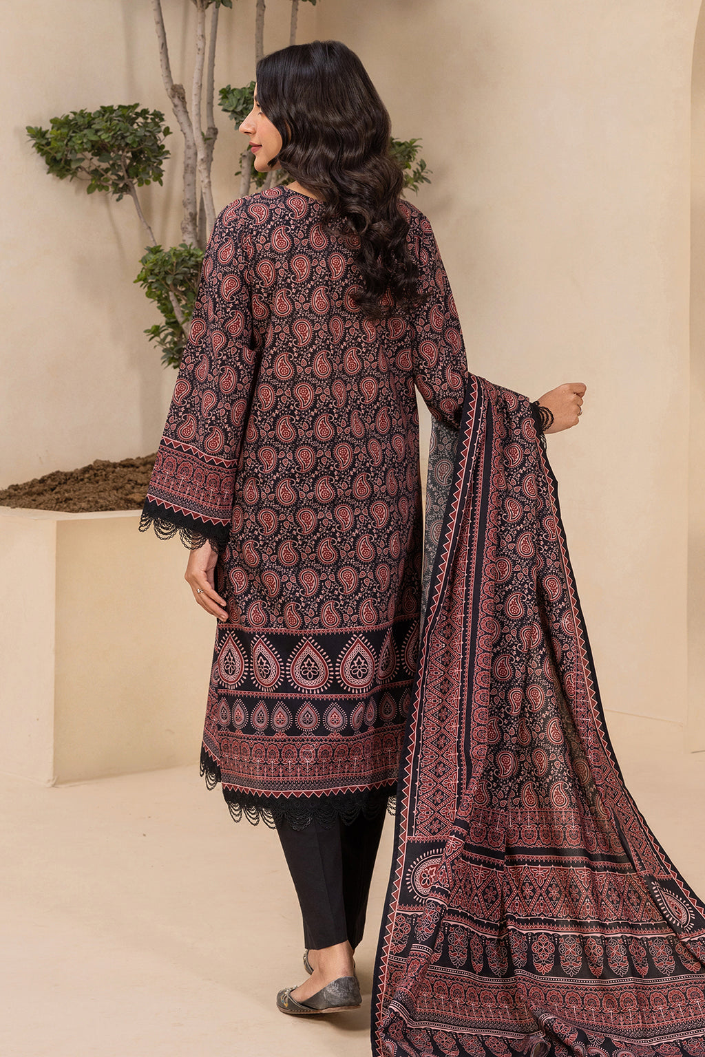 Embroidered Shirt Shalwar Dupatta - 0639