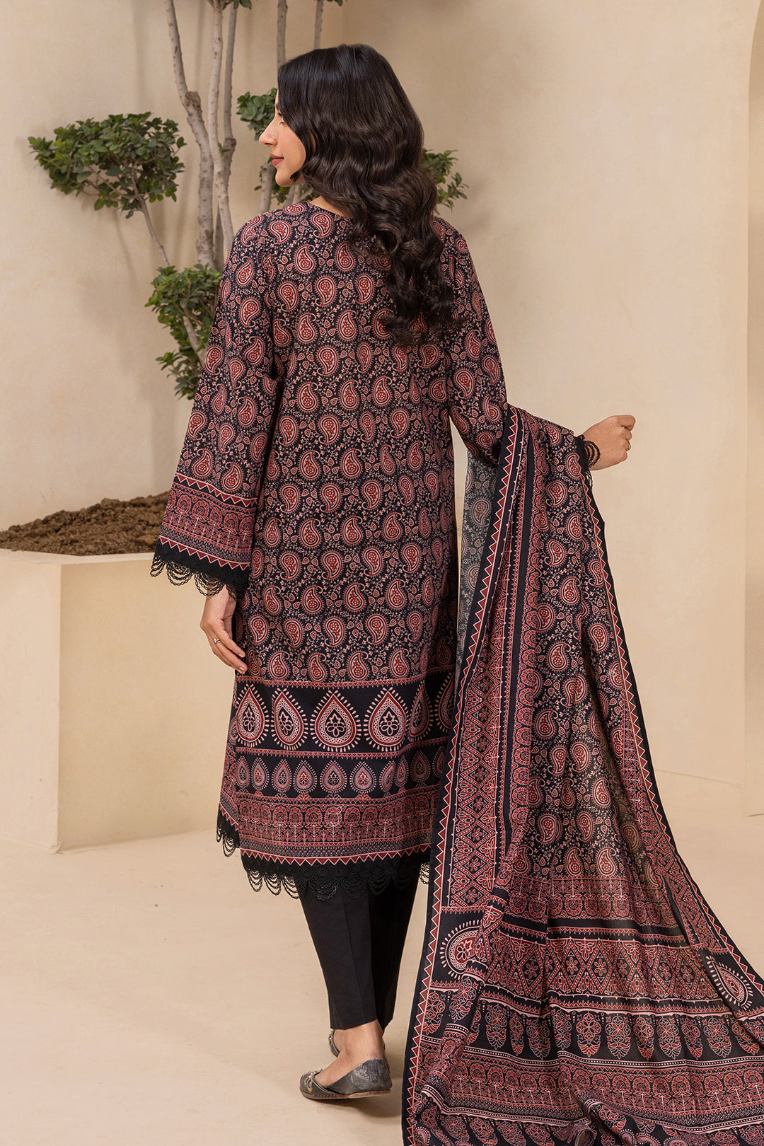 Embroidered Shirt Shalwar Dupatta - 0639