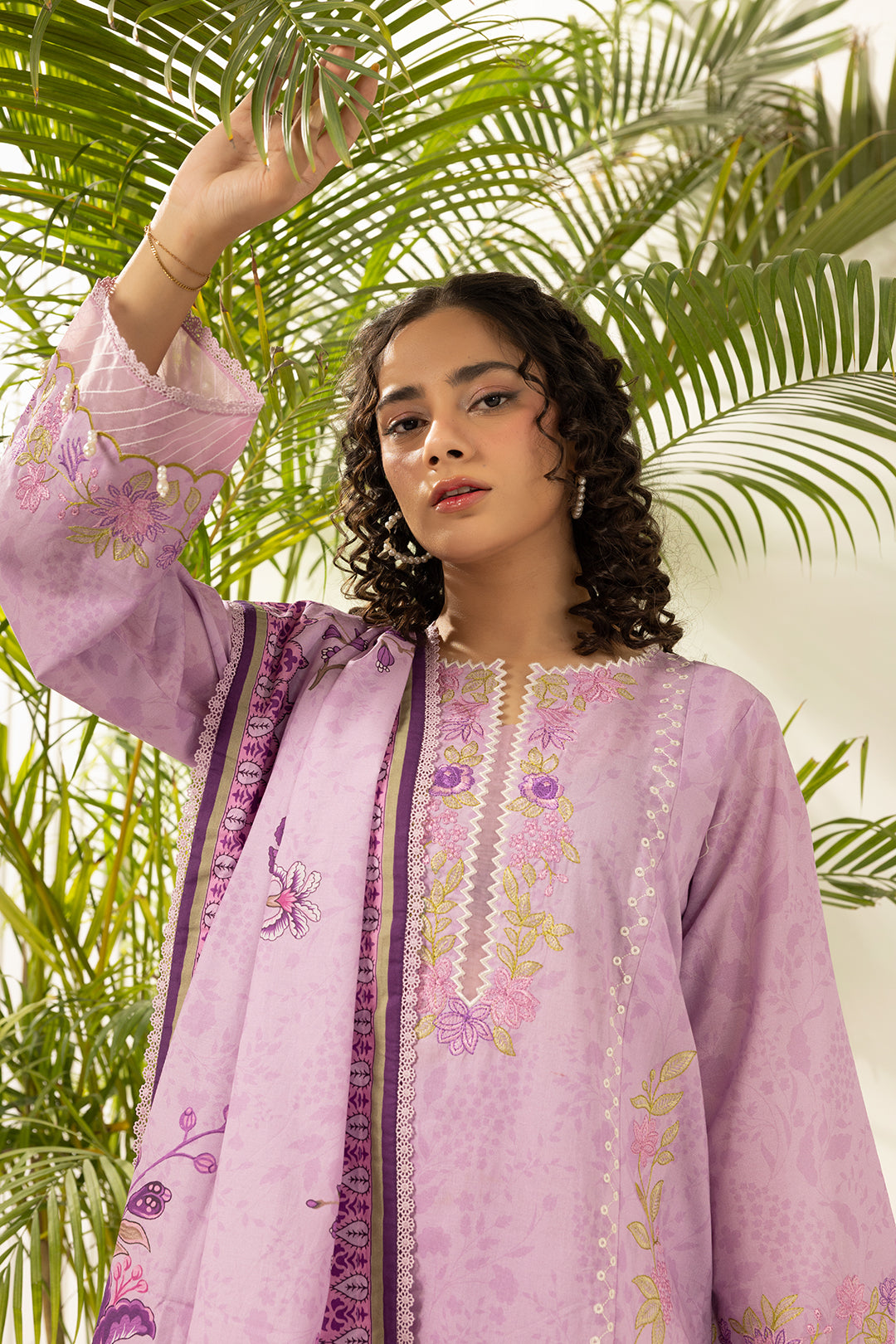 Embroidered Shirt Shalwar Dupatta - 0640