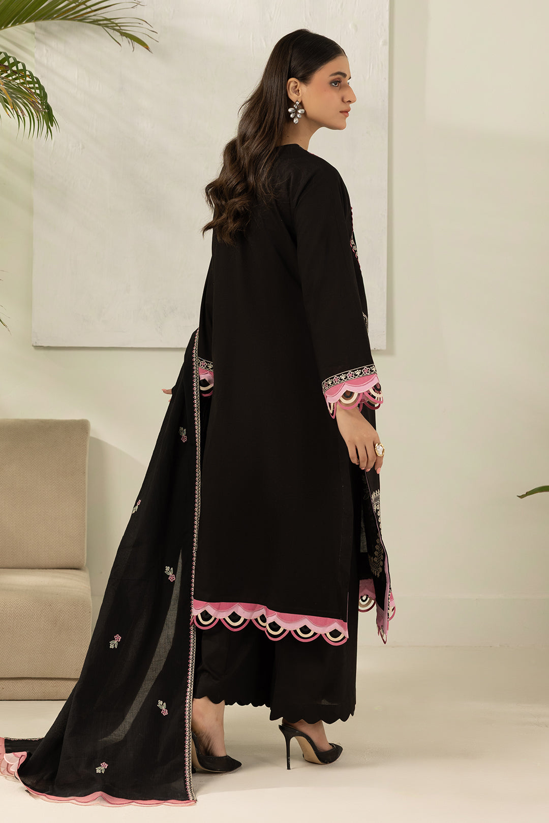 Embroidered Shirt Shalwar Dupatta - 0646