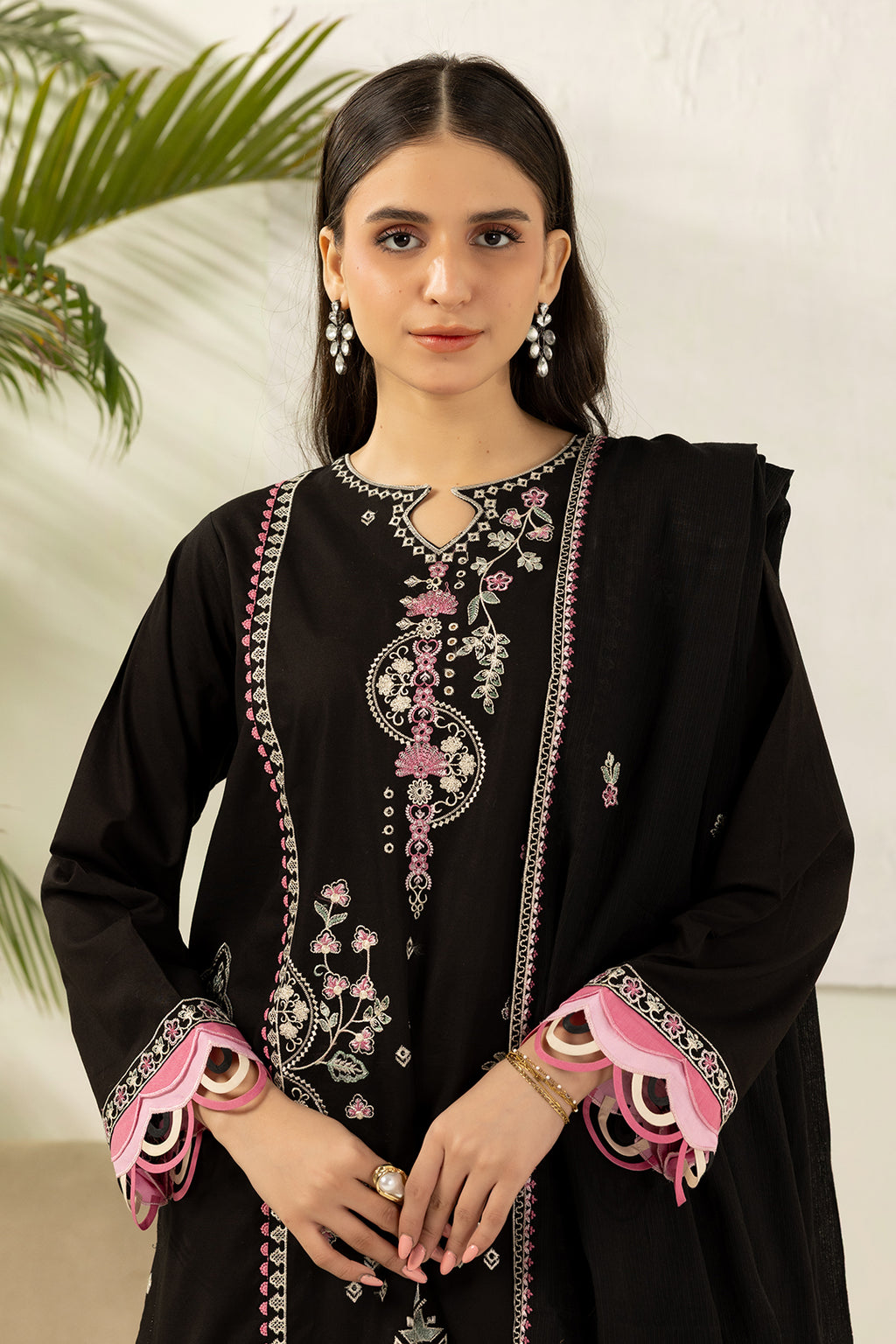 Embroidered Shirt Shalwar Dupatta - 0646