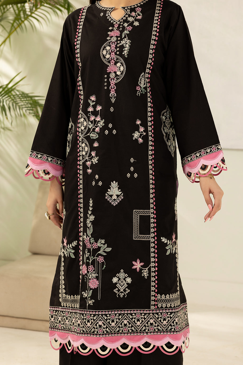 Embroidered Shirt Shalwar Dupatta - 0646