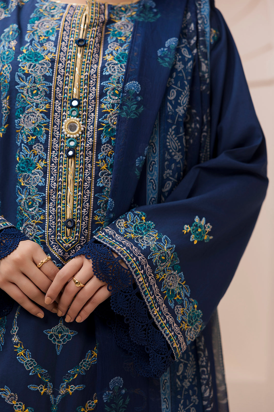Embroidered Shirt Shalwar Dupatta - 0650