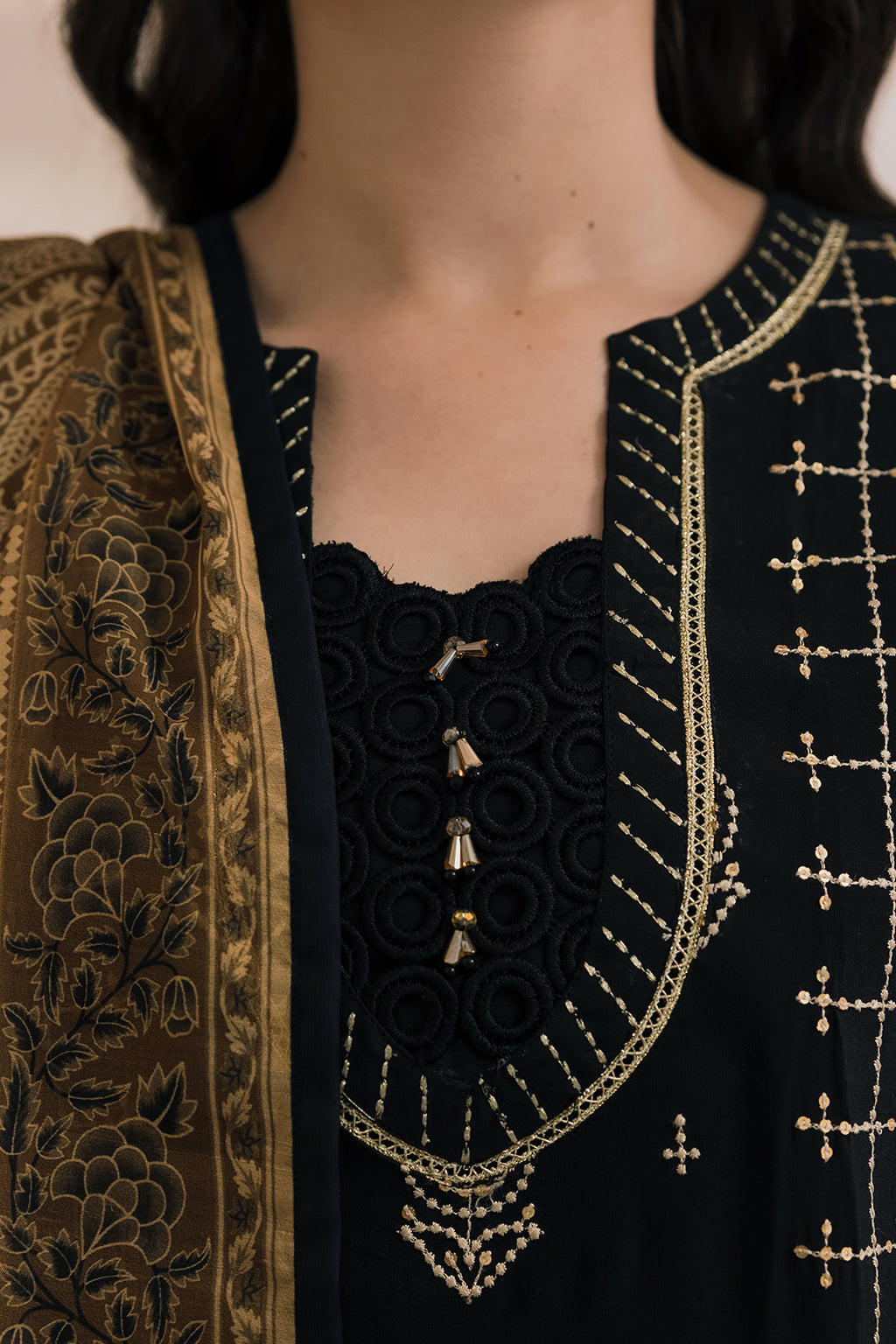 Embroidered Shirt Shalwar Dupatta - 0657