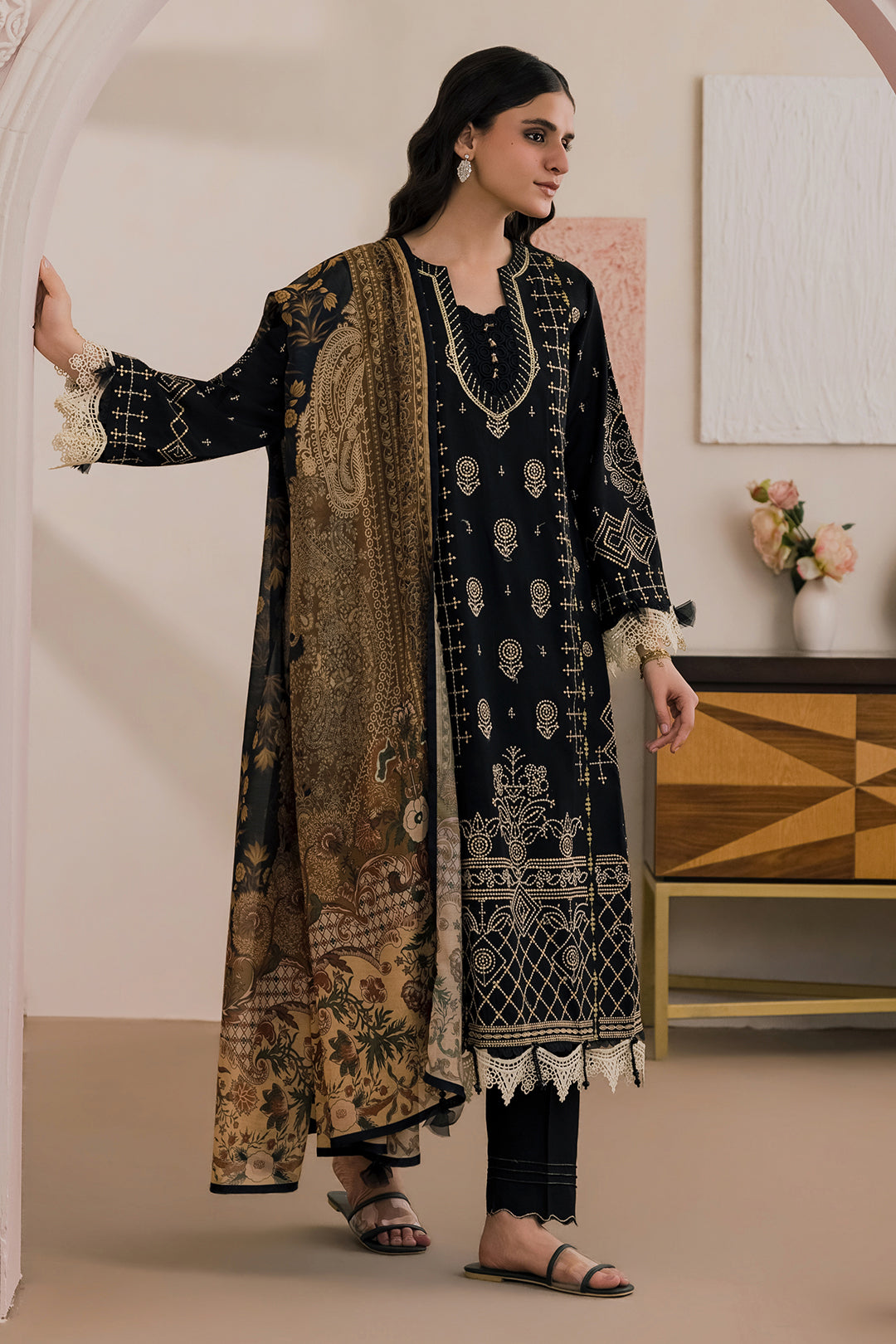 Embroidered Shirt Shalwar Dupatta - 0657