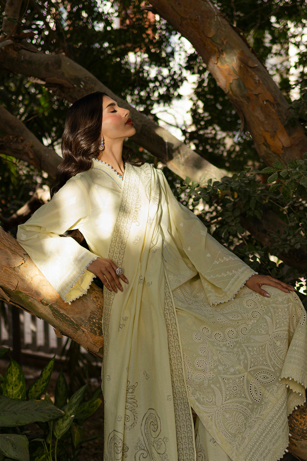 Embroidered Shirt Shalwar Dupatta - 0790