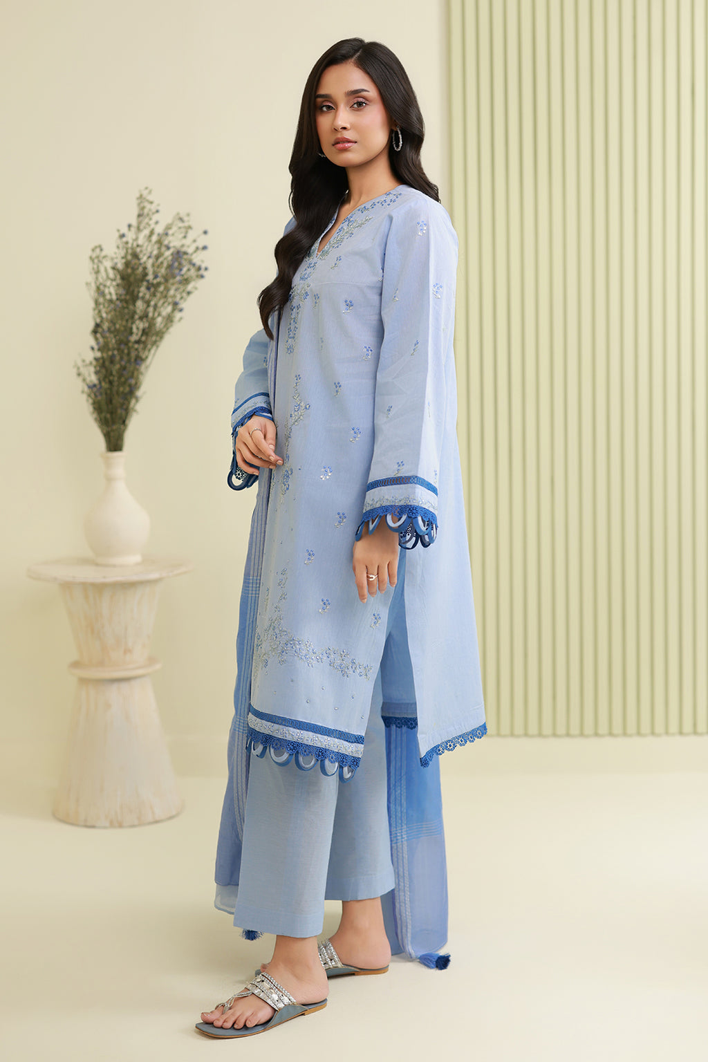 Embroidered Shirt Shalwar Dupatta - 0846