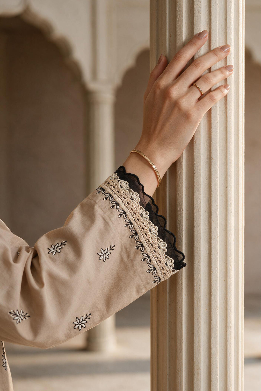 Embroidered Shirt Shalwar Dupatta - 0902