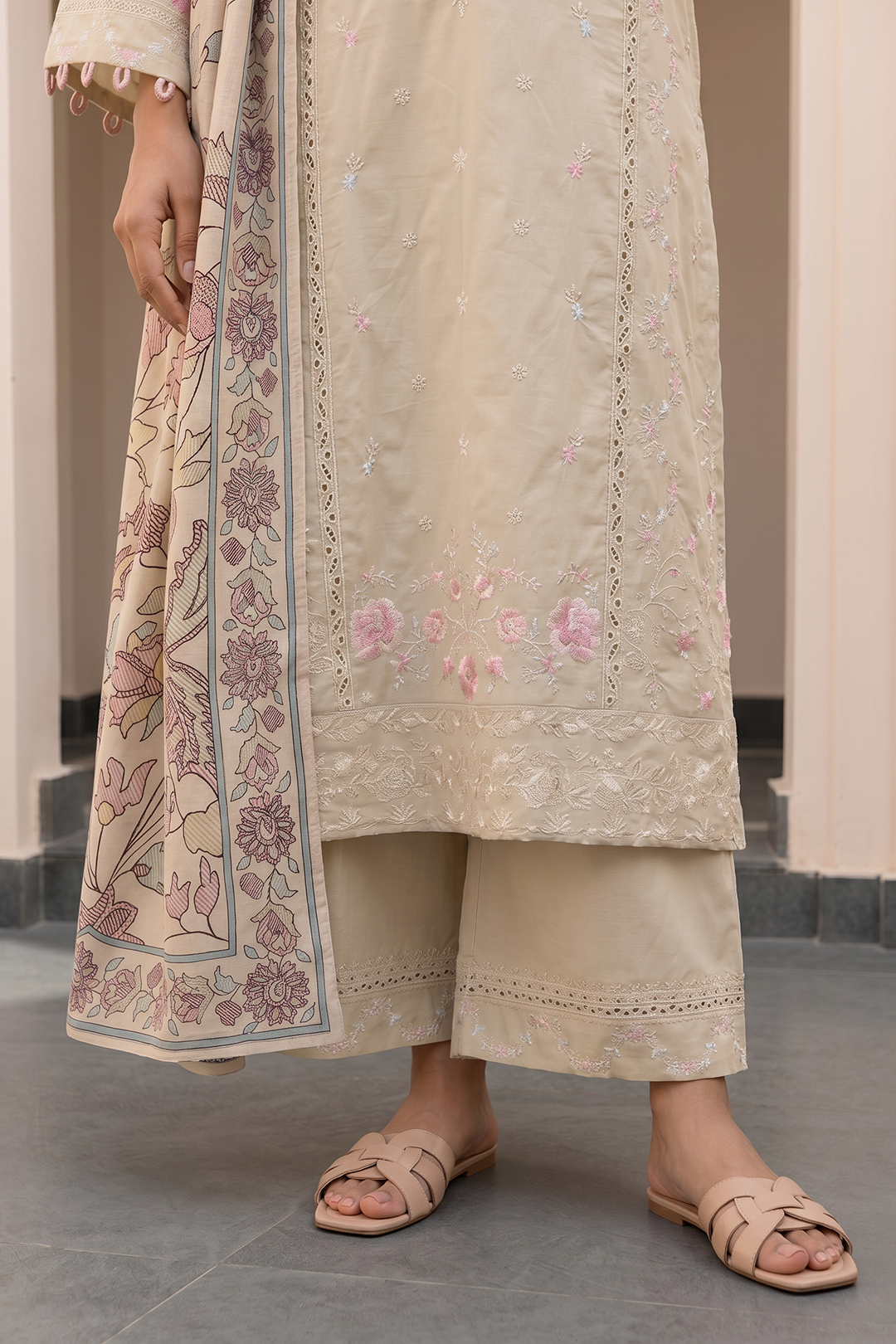 Embroidered Shirt Shalwar Dupatta - 0986