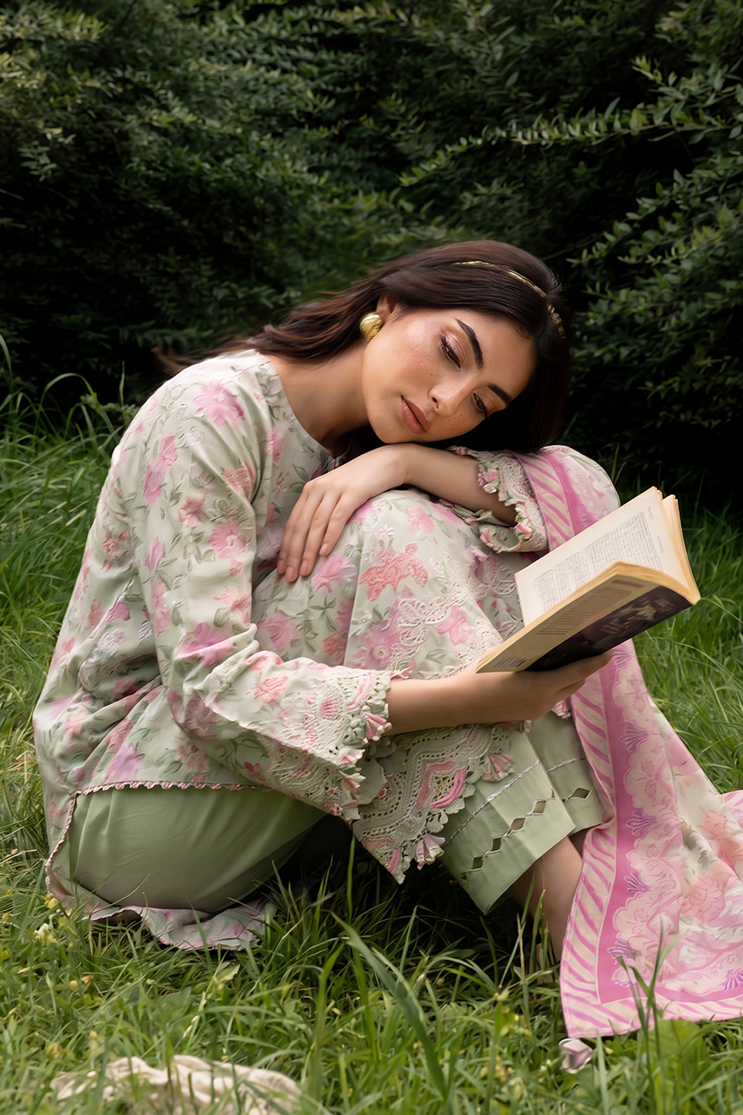 Embroidered Shirt Shalwar Dupatta - 4098
