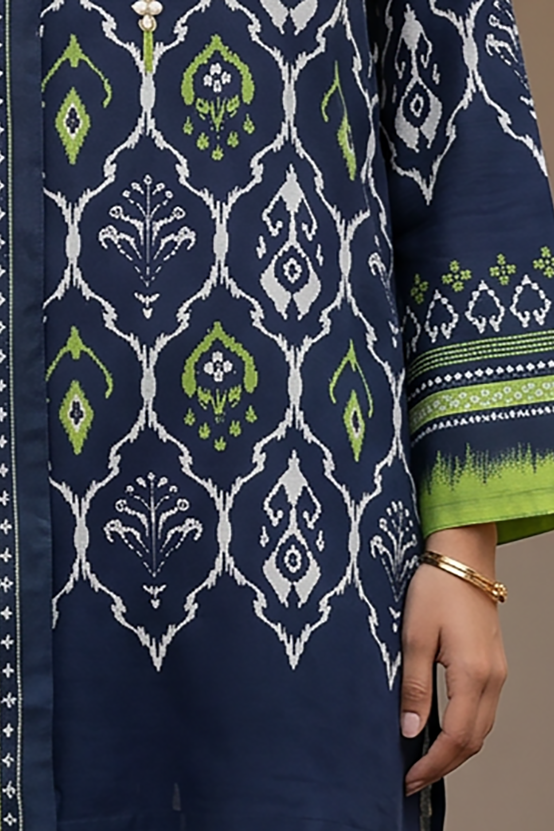 Shirt Shalwar Dupatta - 8064