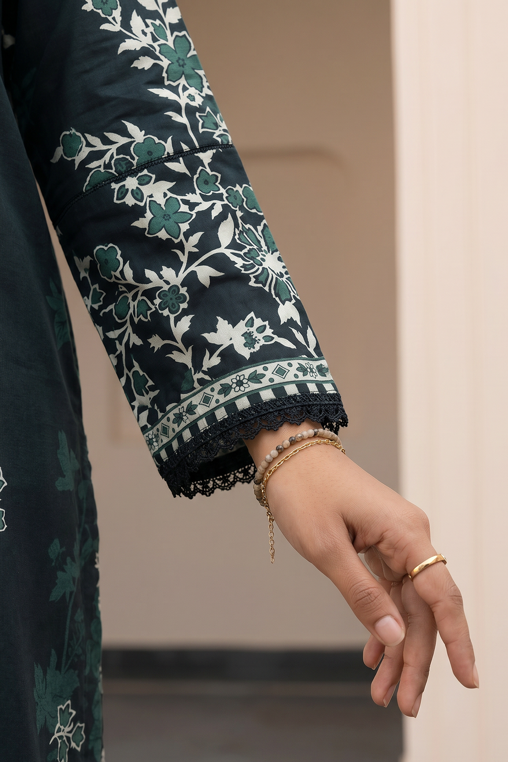 Shirt Shalwar Dupatta - 8075