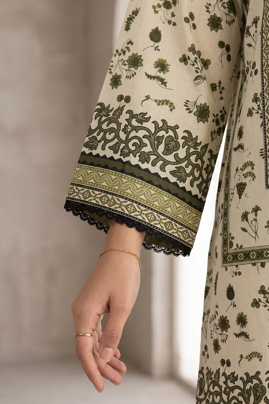 Shirt Shalwar Dupatta - 8081