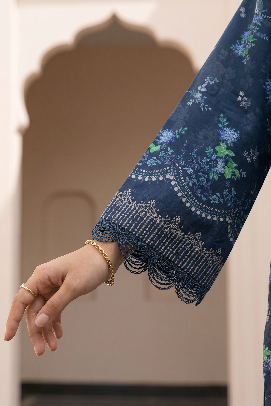 Shirt Shalwar Dupatta - 8107