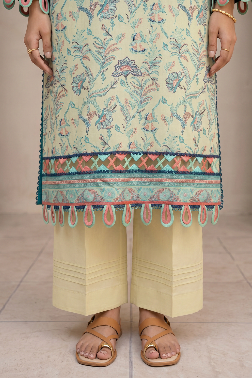 Shirt Shalwar Dupatta - 8115