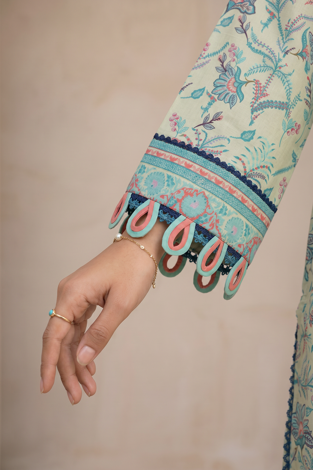Shirt Shalwar Dupatta - 8115