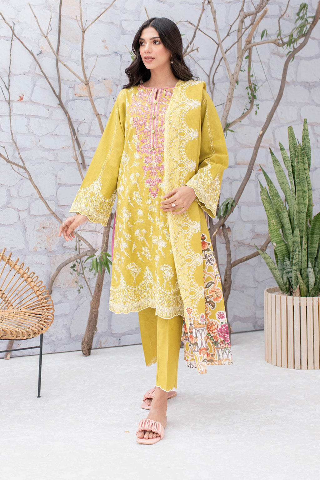 Embroidered Shirt Shalwar Dupatta - 0053