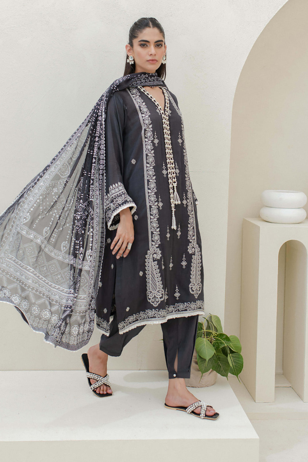 Embroidered Shirt Shalwar Dupatta - 0700