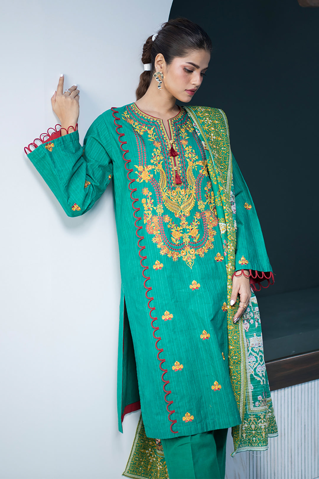 Embroidered Shirt Shalwar Dupatta - 0843