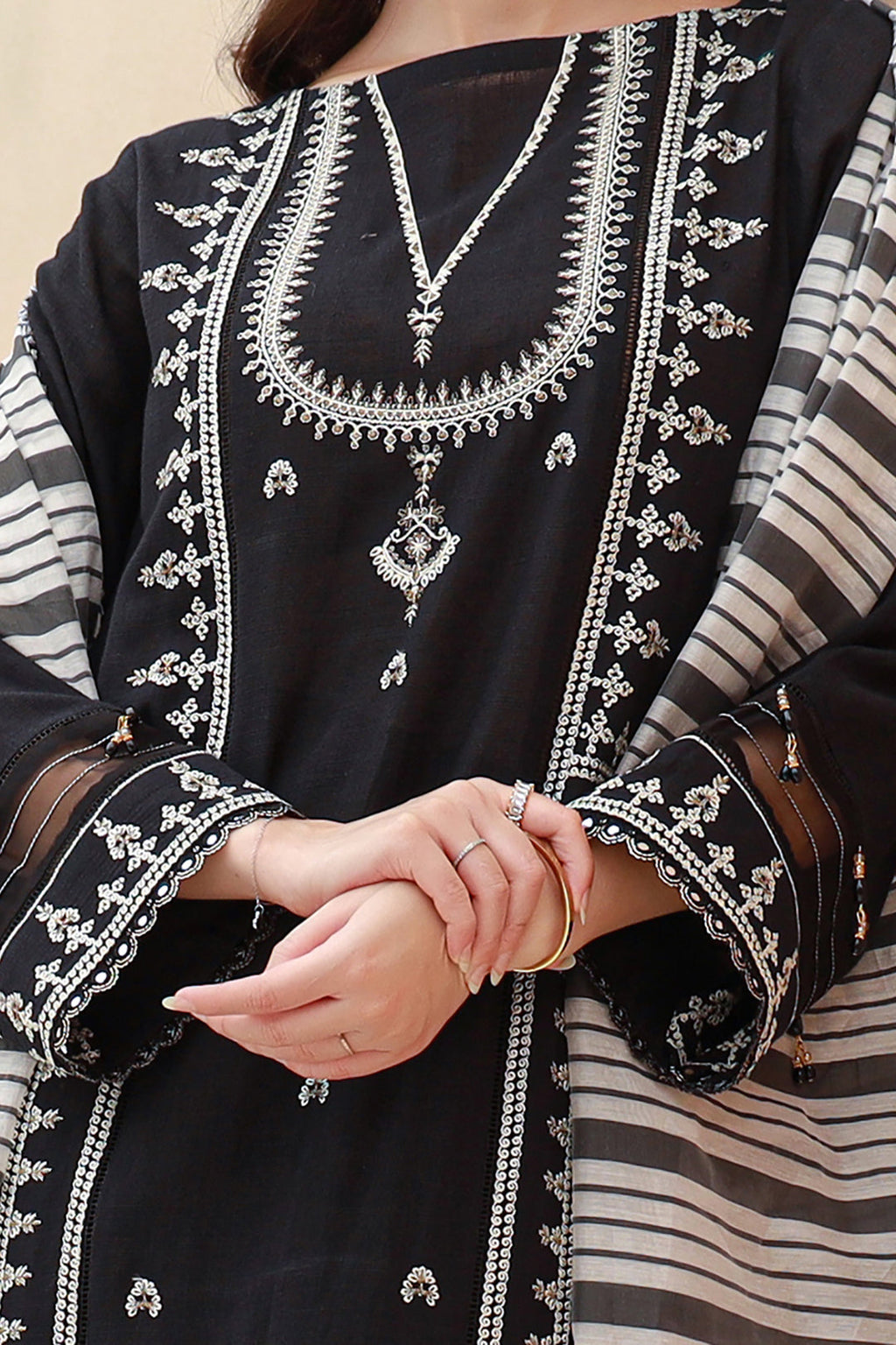 Embroidered Shirt Shalwar Dupatta - 0856